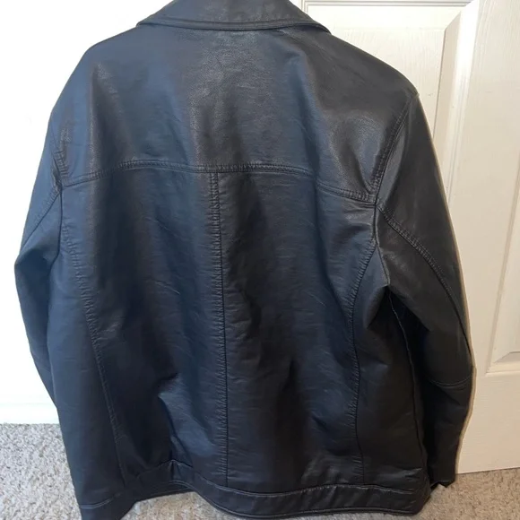 🔥TOMMY HILFIGER LEATHER JACKET🔥 - Picture 4 of 5